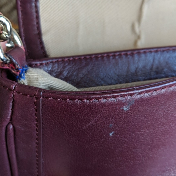 BR oxblood leather crossbody - Picture 7 of 8